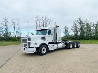 2011 Freightliner Coronado SD Triaxle With Sleeper and Hydraulic Fluid Pump Year: 2011 Make: Freight...