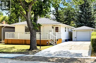 Welcome to 4023 McPhail Avenue, located in the highly sought-after neighbourhood of Lakeview in Regi...