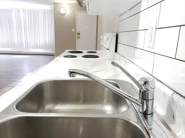 Clareview Apartment For Rent | Clareview Court Townhomes in Long Term Rentals in Edmonton - Image 8