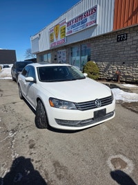 2015 Volkswagen Passat Year: 2015 Make: Volkswagen Model: Passat Mileage: 256,000 km Transmission: A... (image 1)