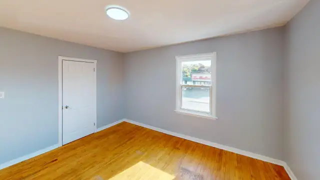 BRIGHT & SPACIOUS TWO BEDROOM APARTMENT IN WEST END HALIFAX!!! in Long Term Rentals in City of Halifax - Image 6