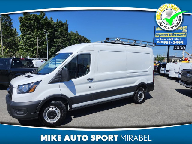 Ford Transit Cargo Van T-250 PA toit moyen 130 po PNBV de 9 070  dans Autos et camions  à Laval/Rive Nord - Image 2