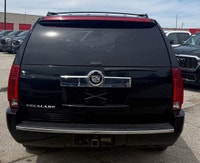 Trade In Vehicle--SOLD AS IS--Cadillac Escalade--6.2L V8--AWD-7 Passenger--Leather Seats--Heated and... (image 3)