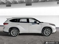 All Wheel Drive,Power Steering,Rear Defrost,Rear Spoiler,MP3 Capability,Smart Device Integration,Aut... (image 6)