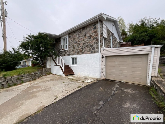$199,000 - Bungalow for sale in Jonquière (Jonquière) — photo 2