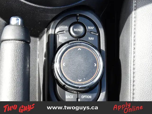 2019 MINI 5 Door S Emerald Grey Edition | Auto | New Tires | Pan in Cars & Trucks in St. Catharines - Image 25