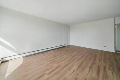 Affordable Apartments for Rent - The Britannia - Apartment for R, View more
