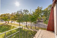 Amenities: Great Location • Affordable Parking • Heat & Water Included Suite & Building: One-bedroom... (image 6)