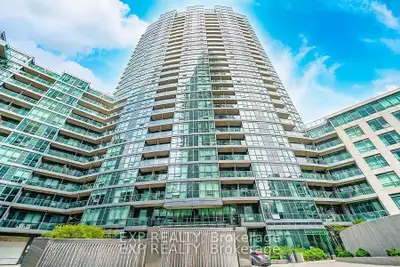 Price: $749,000 / $2,841/mo Welcome to your new home at Waterpark City! This spacious 2-bedroom, 2-b...