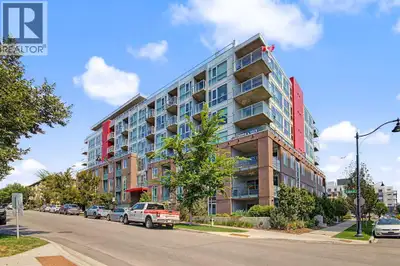 Price Alert!!Welcome to RADIUS of Bridgeland, an impressive amenity-rich building ideally located wi...