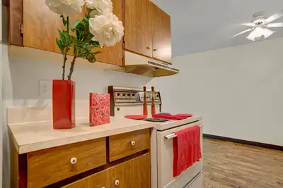 Nestled near Herbert S. Sears Park, Edgemont Heights Apartment Homes offers comfort and convenience...