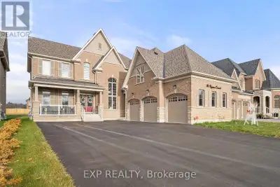 Located in Stonemanor Woods, this spectacular 4 bedroom, 4 bathroom is waiting for you to call it ho...