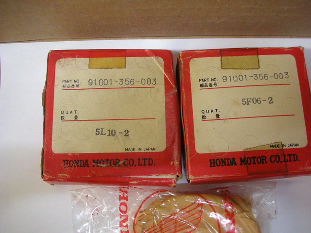 NOS OEM Honda XL 350 crank bearings 91101-356-003 in Other in Stratford - Image 2