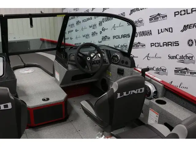 2026 Lund 1775 Adventure Sport + MERCURY 115 HP & Remorque in Powerboats & Motorboats in Laurentides - Image 14