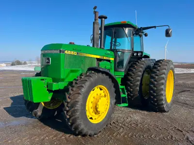 John Deere 4650 mfwd, 15 speed powershift, 3 remotes with power beyond, quick hitch, front and rear...