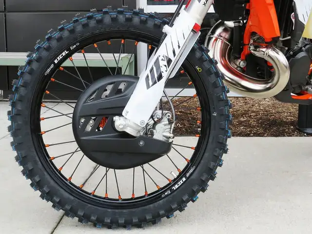 2026 KTM 300 XC-W Hardenduro in Dirt Bikes & Motocross in Cambridge - Image 12