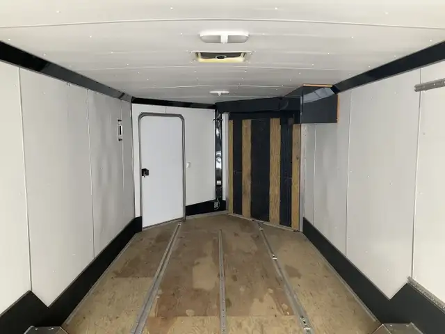 2019 Triton Trailers 8.5x22 + V-Nose All Aluminum Snowmobile Tra in Cargo & Utility Trailers in Oakville / Halton Region - Image 13