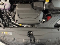 Caprice Leatherette Bucket Seats, Remote Start System, Heated Front Seats, Heated Steering Wheel, 10... (image 7)