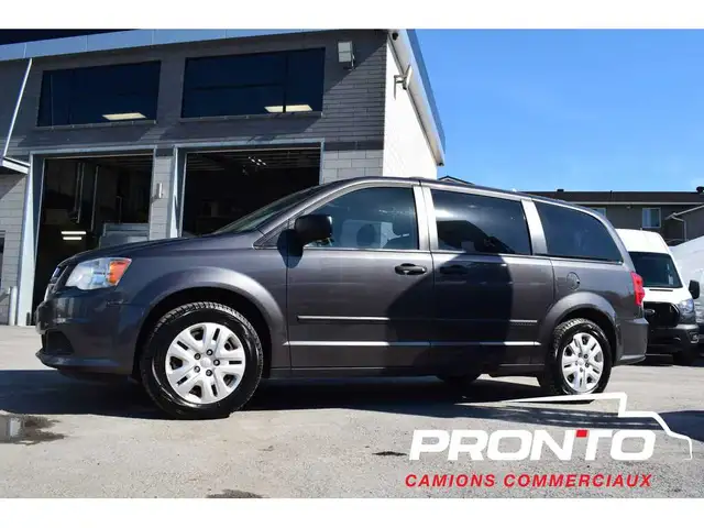 2017 Dodge Grand Caravan 4dr Wgn Canada Value Package ** AC ** in Cars & Trucks in Laval / North Shore - Image 4
