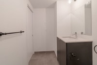 Renovated Akelius one bedroom apartment for rent. Located near Marie Anne in the Plateau Mont-Royal... (image 8)