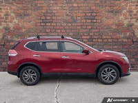 Only 106,705 Miles! KBB.com 10 Best SUVs Under $25,000. This Nissan Rogue has a trusty Regular Unlea... (image 5)
