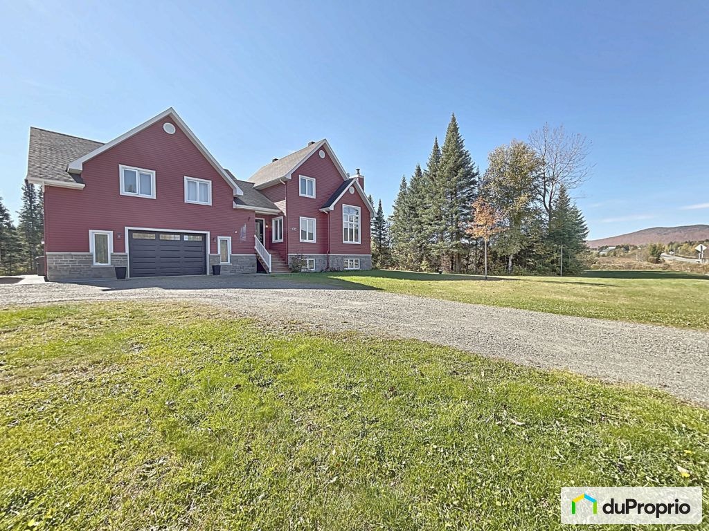 $569,000 - 2 Storey for sale in Notre-Dame-Des-Bois — photo 2