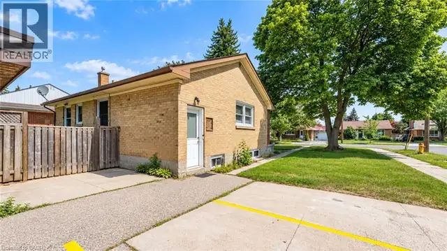 169 BRUCE Street Kitchener, Ontario in Houses for Sale in Kitchener / Waterloo - Image 38