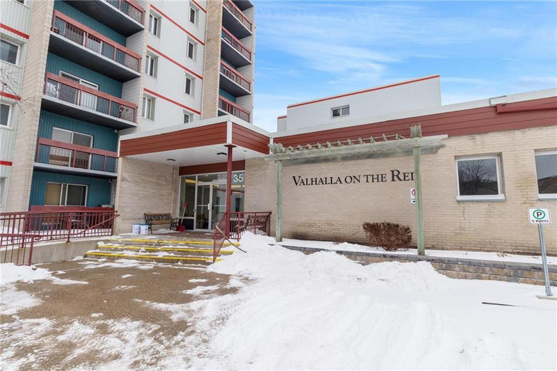 325 35 Valhalla Drive Winnipeg, Manitoba Condos for Sale Winnipeg