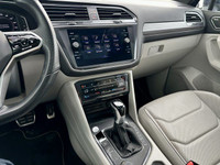* R-Line Design: The Highline trim comes with the exclusive R-Line styling package, which includes s... (image 7)