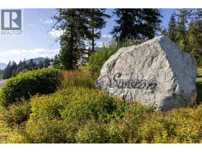 From this Sunstone address, take in breathtaking views of Mount Currie and the undulating terrain be...