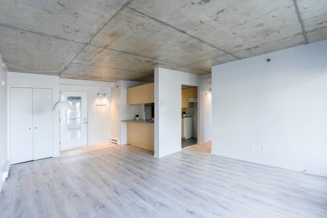 325 St-Vallier Est — photo 1