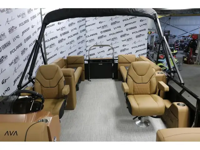 2026 Avalon VENTURE 2385 QL + YAMAHA VMAX 115 HP in Powerboats & Motorboats in Laurentides - Image 10