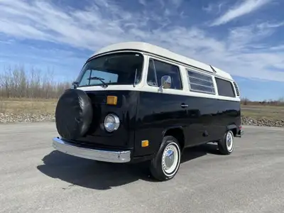 Volkswagen Westfalia 1973 Planchers et frame impeccable Peinture impeccable Mécanique a-1 Roule tres...
