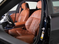 This 2023 BMW 7 Series 760i xDrive is a local Canadian vehicle that epitomizes luxury, performance,... (image 8)