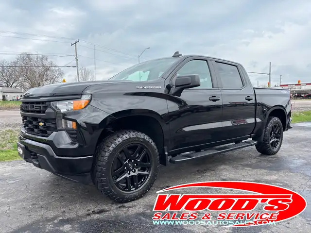 2022 CHEVROLET SILVERADO 1500 CUSTOM 4X4 CREW