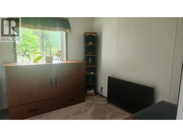 3015 6 Highway Nakusp, British Columbia in Houses for Sale in Nelson - Image 16