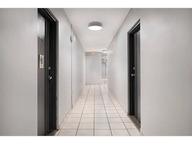 1 Bedroom Apartment for Rent - 109-115 & 123 Westwood Drive in Long Term Rentals in Kitchener / Waterloo - Image 8