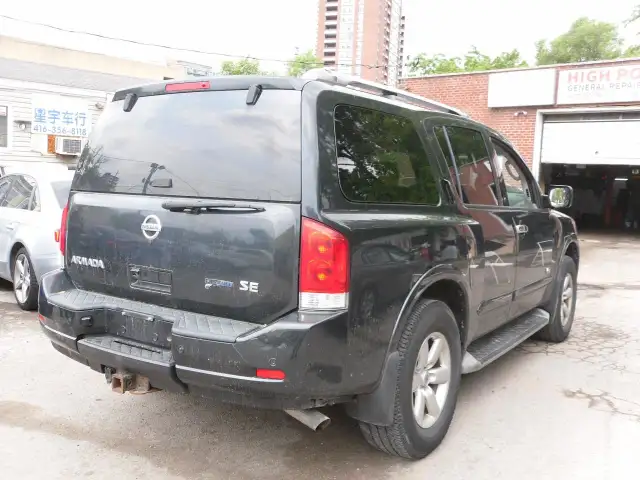 2009 Nissan Armada 4WD 4dr SE FFV in Cars & Trucks in City of Toronto - Image 4