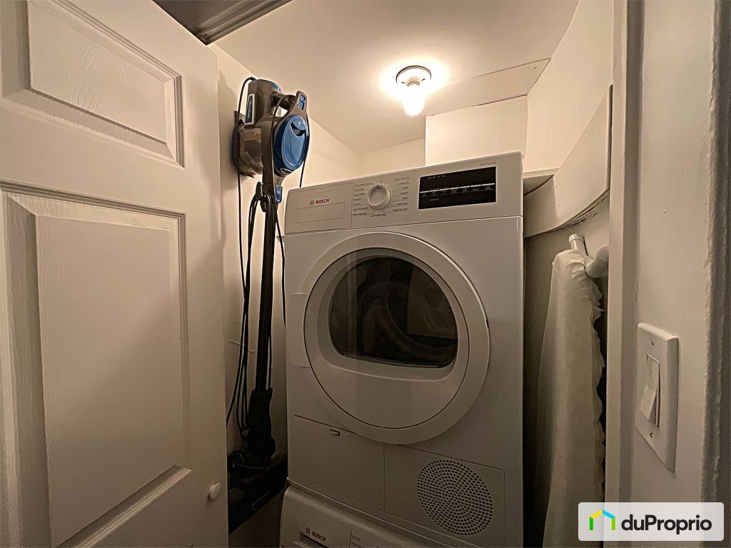 $459,620 - Condominium in Ville-Marie (downtown, old Mtl) — photo 2
