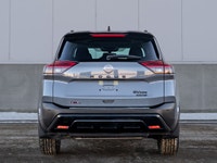 CARGET AUTOMOTIVE is thrilled to offer this 2023 Nissan Rogue SV Midnight Edition, a stylish compact... (image 7)