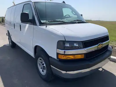 AMVIC Licensed Dealer The 2025 Chevrolet Express Cargo Van is a reliable workhorse, purpose-built to...
