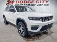 This Jeep Grand Cherokee delivers a Regular Unleaded V-6 3.6 L/220 engine powering this Automatic tr... (image 6)