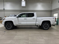 TURBOCHARGED, TOW HITCH, ADAPTIVE CRUISE CONTROL, LANE KEEPING ASSIST, BACK-UP CAMERA Unsure what em... (image 4)