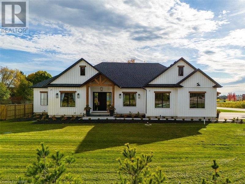 4678 LOBSINGER Line Crosshill, Ontario Houses for Sale Kitchener