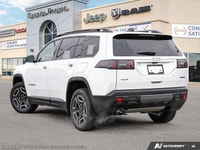 This Jeep Cherokee delivers a Intercooled Turbo Gas/Electric I-4 1.6 L/98 engine powering this Varia... (image 4)