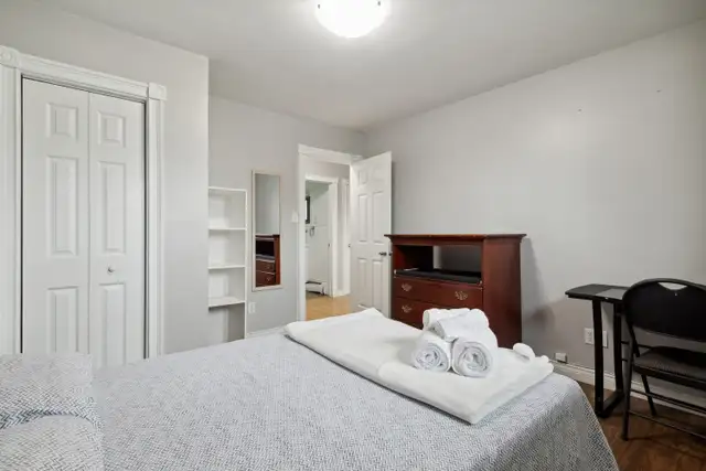 C5 MAIN - 3 BEDROOMS | FULLY FURNISHED ALL UTILITIES INCLUDE in Long Term Rentals in Moncton - Image 8