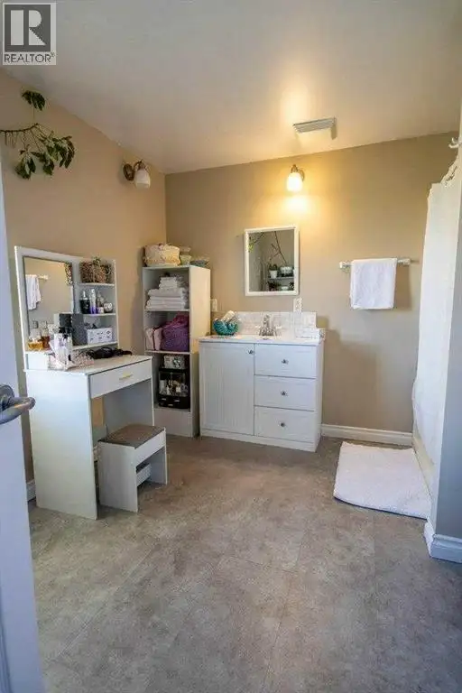 10, 33139 Range Road 55 Rural Mountain View County, Alberta in Houses for Sale in Red Deer - Image 40