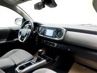This 2018 Toyota Tacoma SR5 comes equipped with keyless entry, a backup camera, and Bluetooth connec... (image 5)