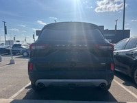 The advertised vehicle price is based on a promotional finance offer. Customers who purchase the veh... (image 4)