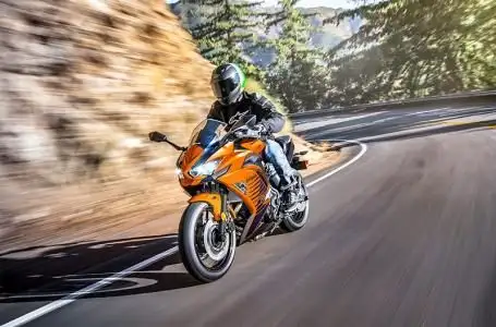 2025 Kawasaki Ninja 650 ABS in Street, Cruisers & Choppers in Markham / York Region - Image 8